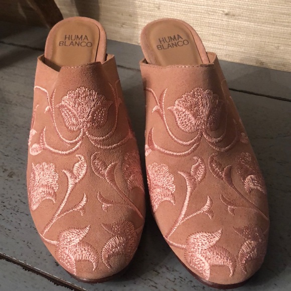 Anthropologie Shoes - Anthropologie/Huma Blanco Heeled Mules